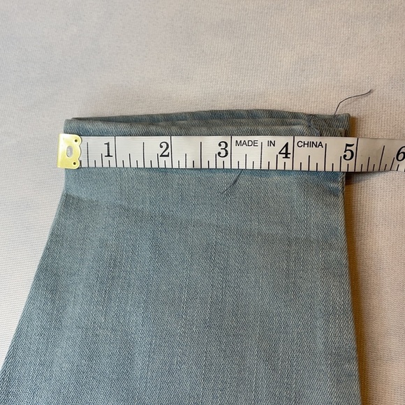 Celebrity Pink Juniors' Ankle Skinny Jeans - Picture 3 of 9